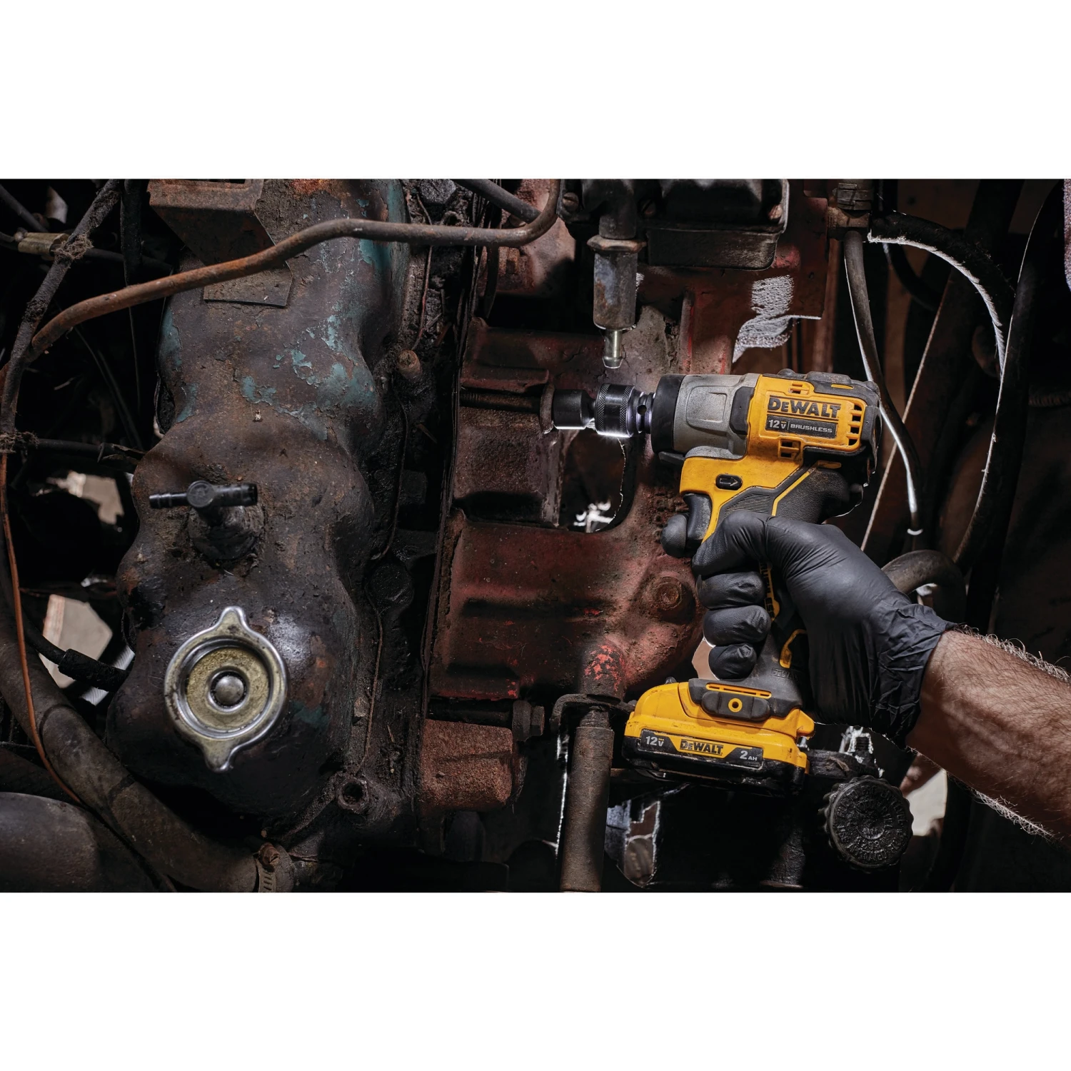 DEWALT XTREME 12-volt Max Variable Speed Brushless 3/8-in Square Drive Cordless Impact Wrench (Battery Not Included And Charger Not Included) 8 DEWALT XTREME 12-volt Max Variable Speed Brushless 3/8-in Square Drive Cordless Impact Wrench (Battery Not Included And Charger Not Included) - Image 8